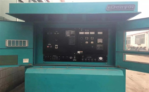 泰州二手康明斯200kw大型柴油发电机组