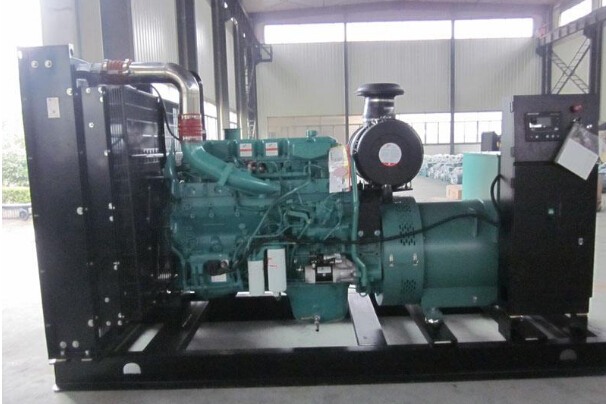 泰州二手常柴300kw大型柴油发电机组